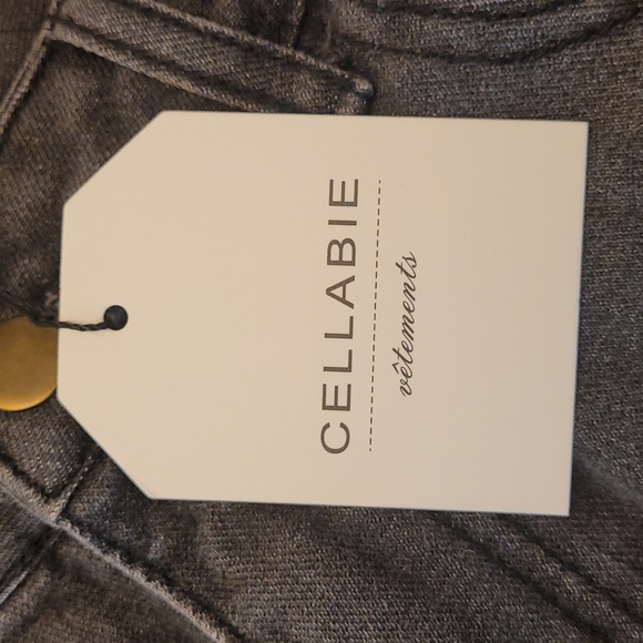 NWT Cellabie Straight Leg Jeans Size M Distressed Grey - Picture 11 of 14